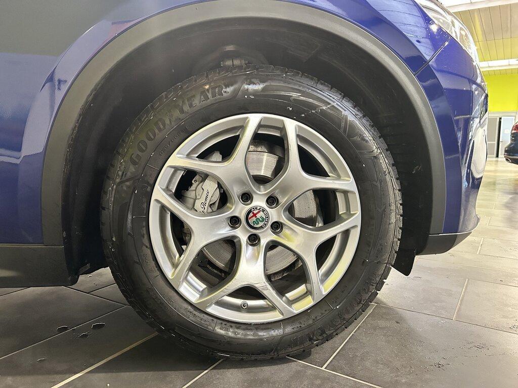 Alfa Romeo Stelvio 2.2 Turbo Business Q4 AT8