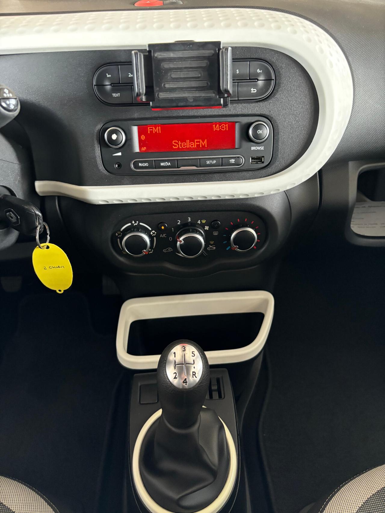 Renault Twingo 1.0 BENZINA 69CV SCe Duel2 NEOPATENTATO