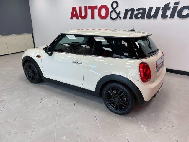 MINI Cooper D 1.5 COOPER D BUSINESS 3P