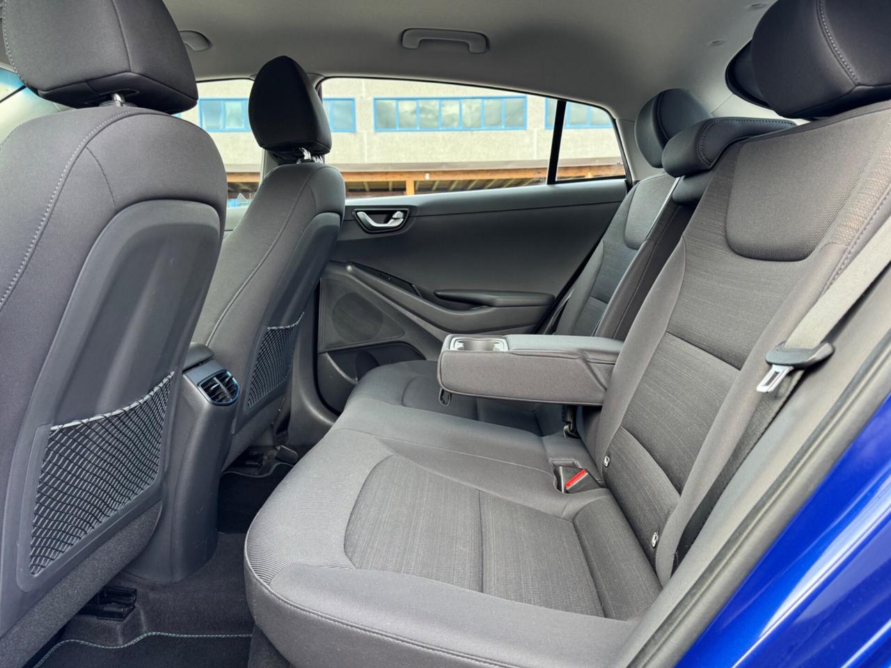 Hyundai Ioniq 1.6 Plug-in Hybrid DCT Style