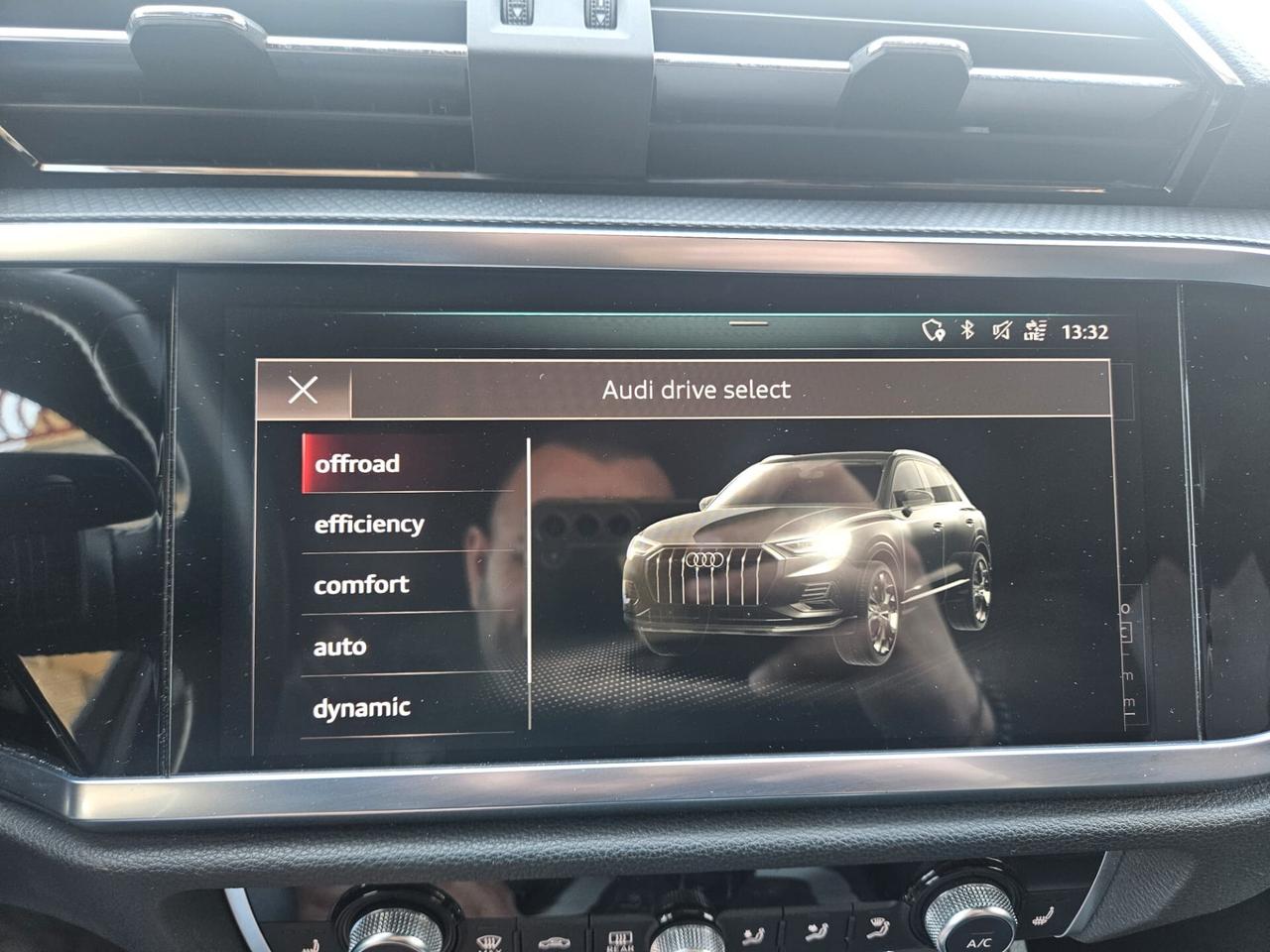 Q3 35 2.0 tdi 150cv Business Advanced s-tronic