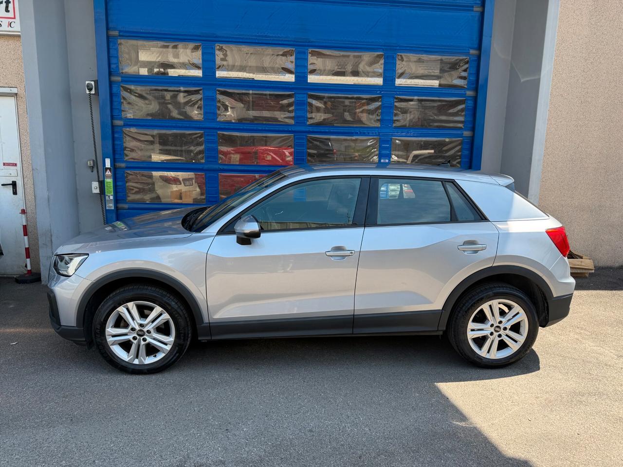 Audi Q2 30 TDI Business