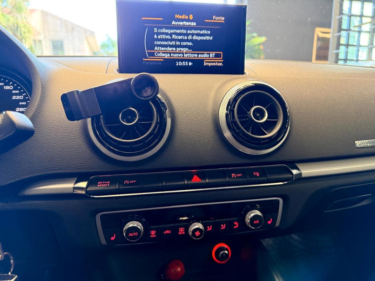 Audi A3 SPB CON TETTO 1.6 TDI S-Line