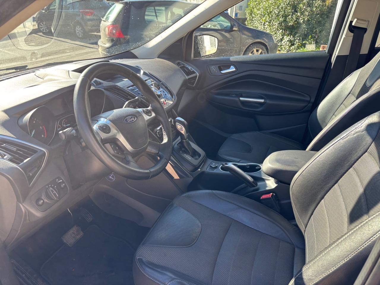 Ford Kuga 2.0 TDCI 150 CV S&S 4WD Powershift Business