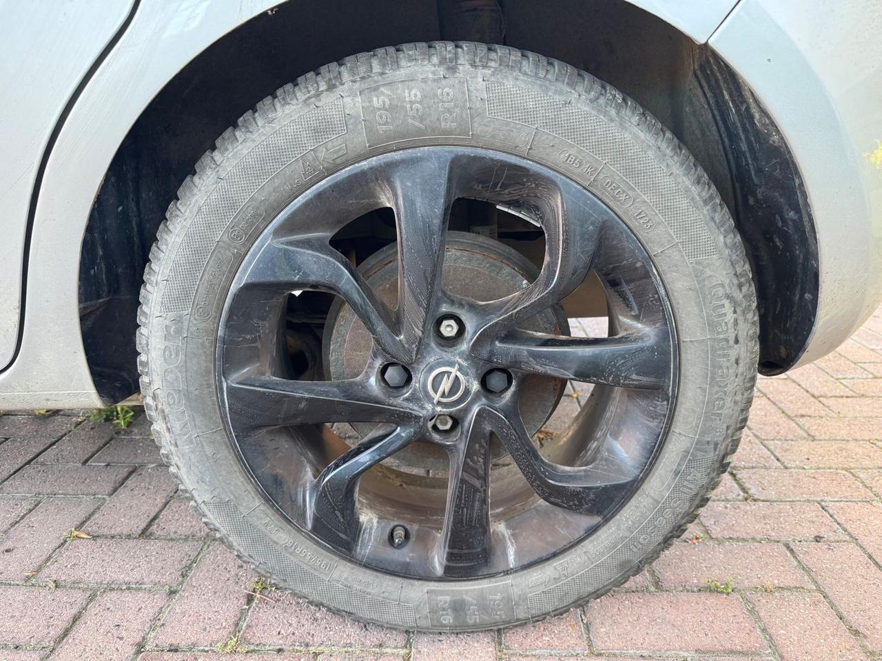 Opel Corsa B-Color 1.2 #6009