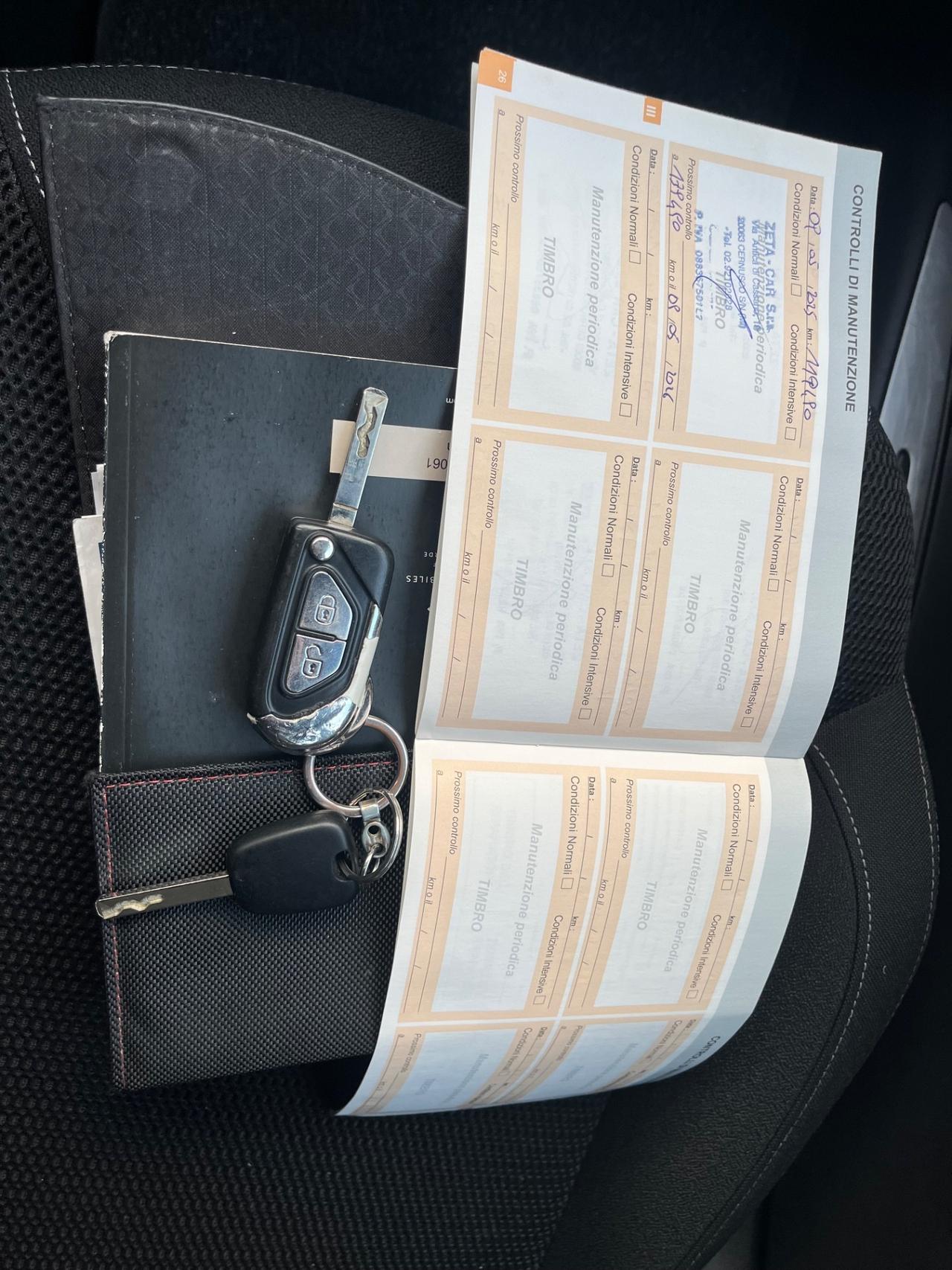 DS3/1.6 BlueHDi 75CV Sport Chic