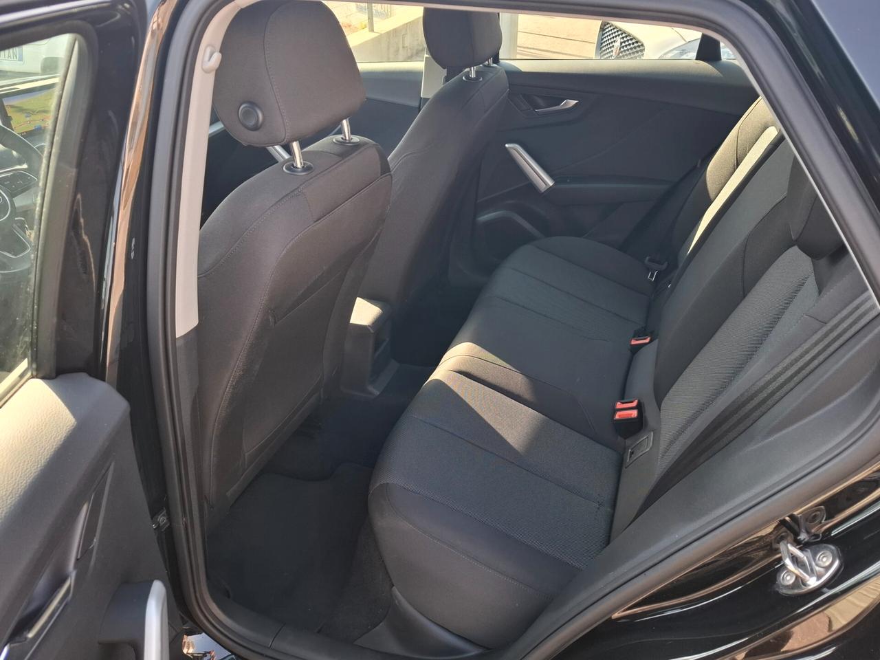 Audi Q2 1.6 tdi 116cv S tronic Anno 11-2019