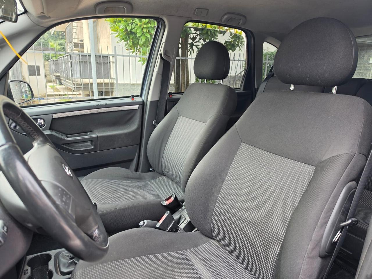 Opel Meriva 1.4 16V GPL-TECH Club