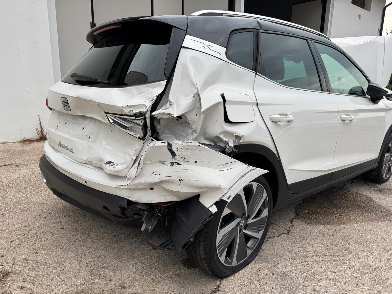 SEAT Arona 1.0 ecotsi FR 95cv START INCIDENTATA