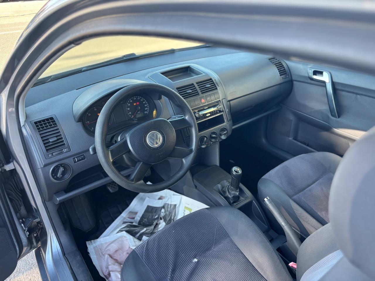 Volkswagen Polo 1.4/80CV TDI 5p. Sportline