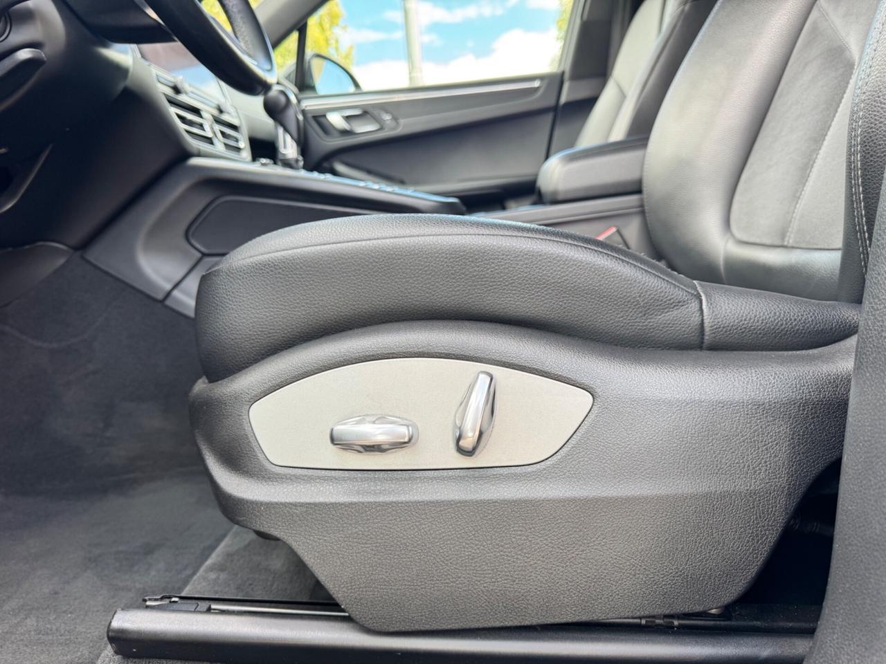 Porsche Macan 2.0 245cv all turbo no sovrattassa