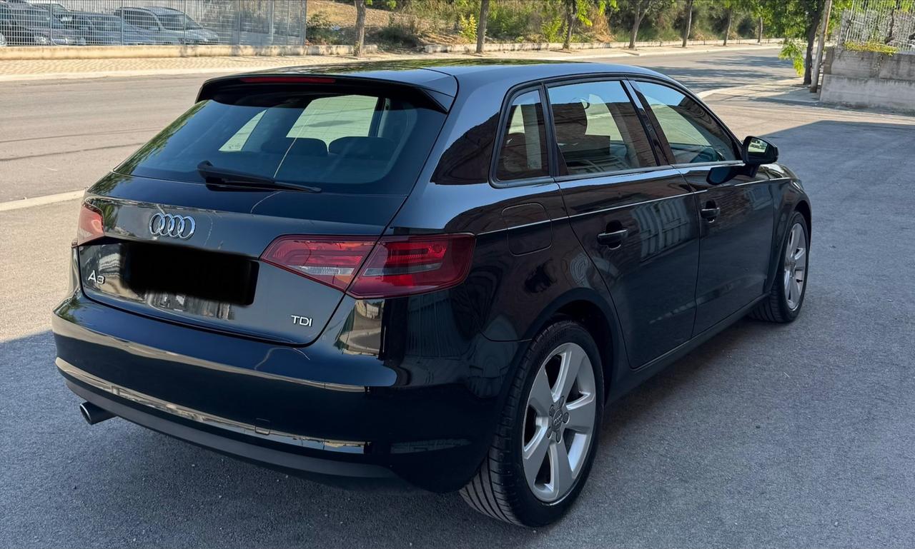 Audi A3 SPB 1.6 TDI clean diesel Business