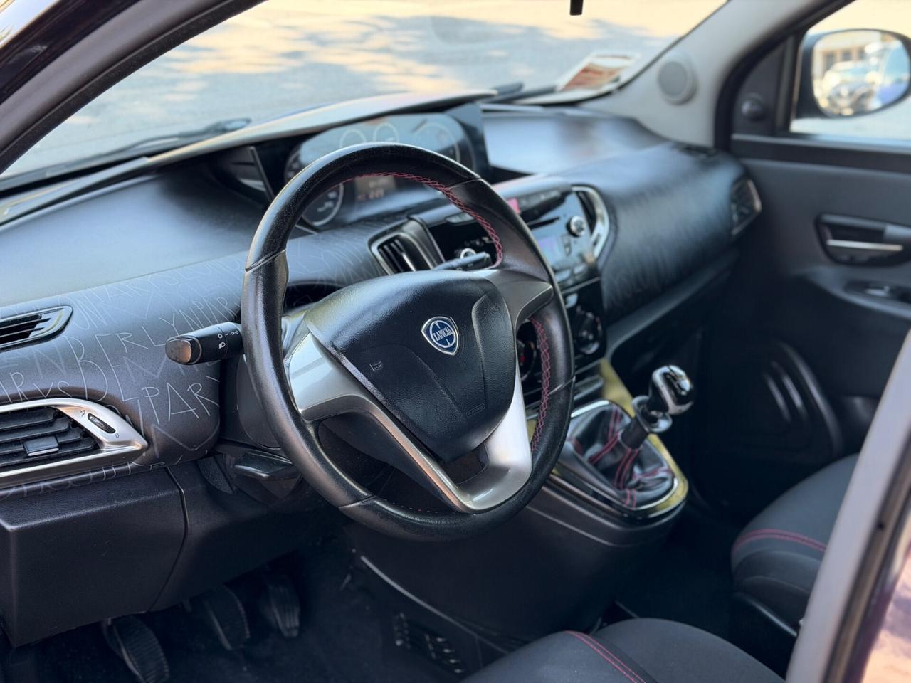Lancia Ypsilon 1.2 PROMO