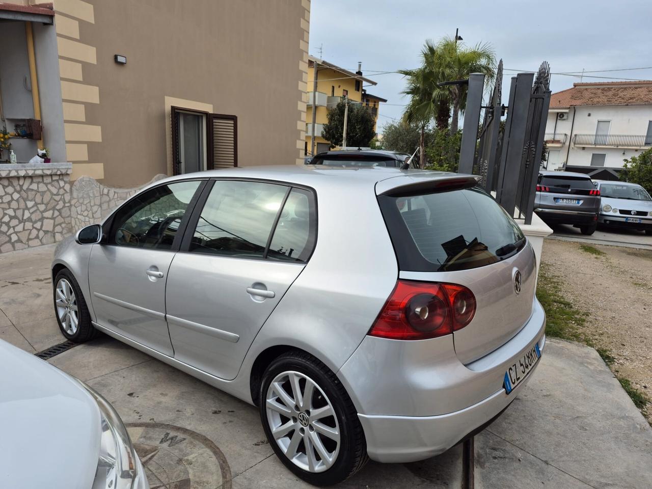 Volkswagen Golf 1.9 TDI DPF 5p. 5m. GT Sport