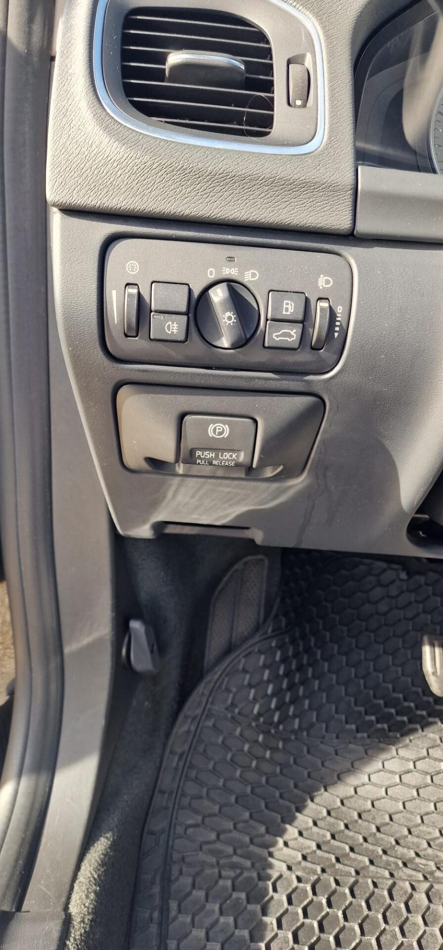 Volvo V60 D3 Geartronic Summum 2012 CRONO CASA MADRE