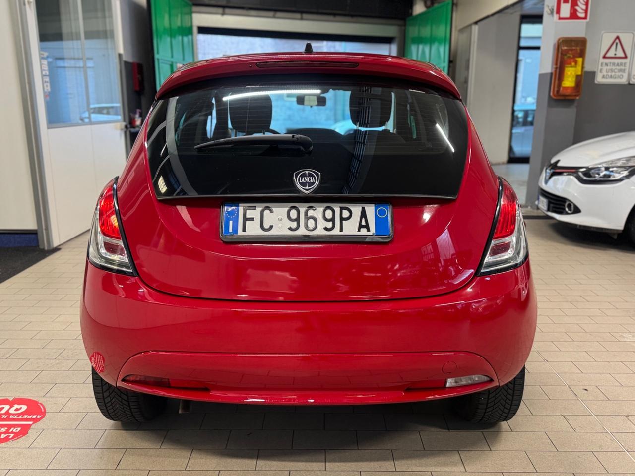 Lancia Ypsilon 1.2 69 CV 5 PREZZO REALE