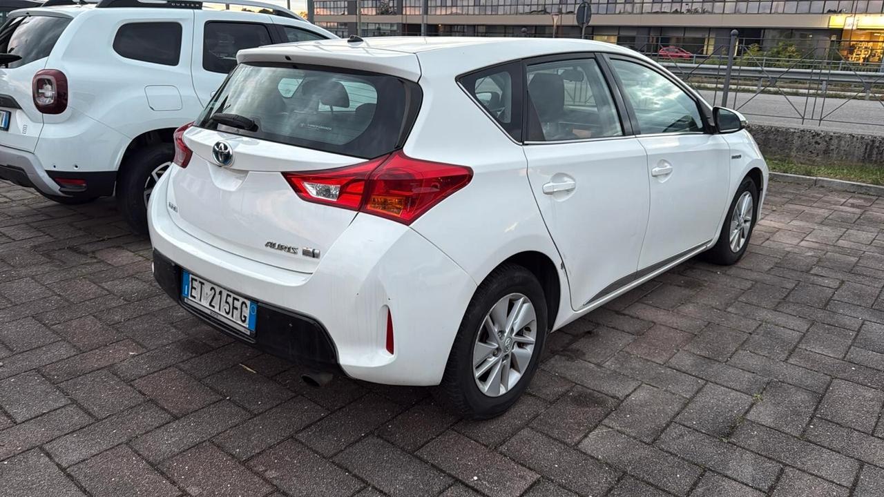 Toyota Auris 1.8 Hybrid 5 porte Lounge