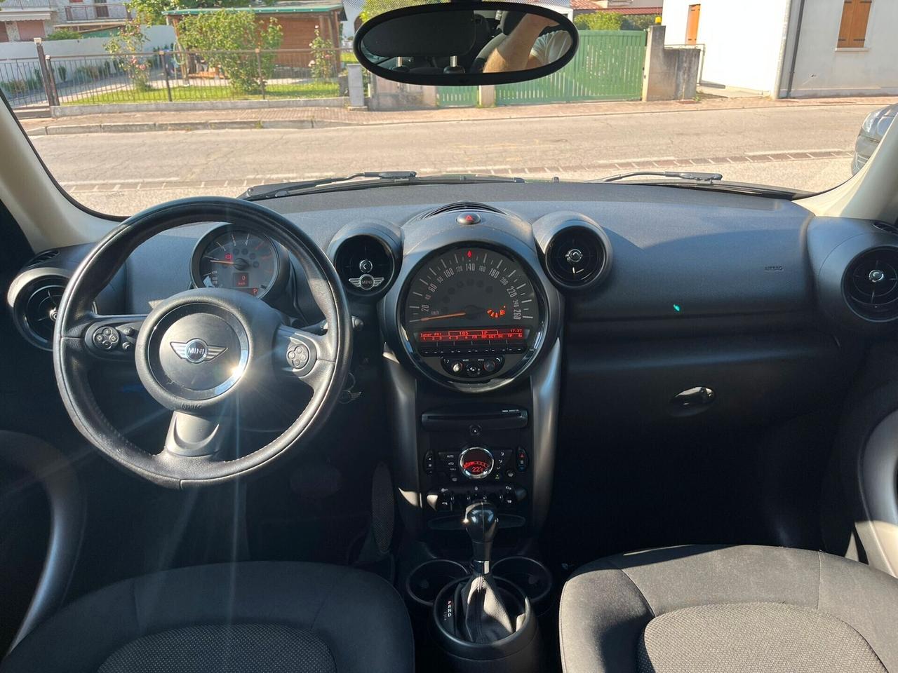 Mini Cooper D Countryman 2.0 Business Automatica