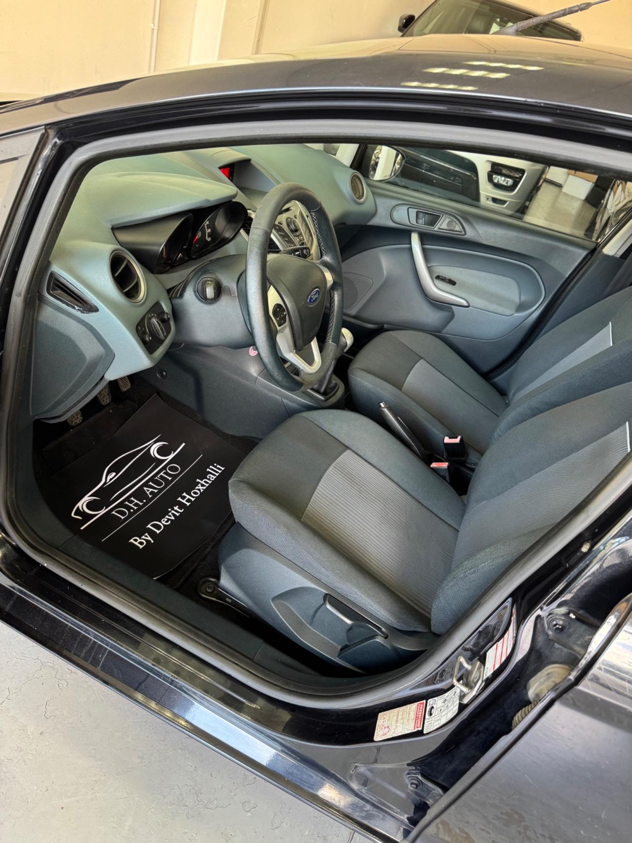 Ford Fiesta 1.2 82 CV 5 porte Titanium