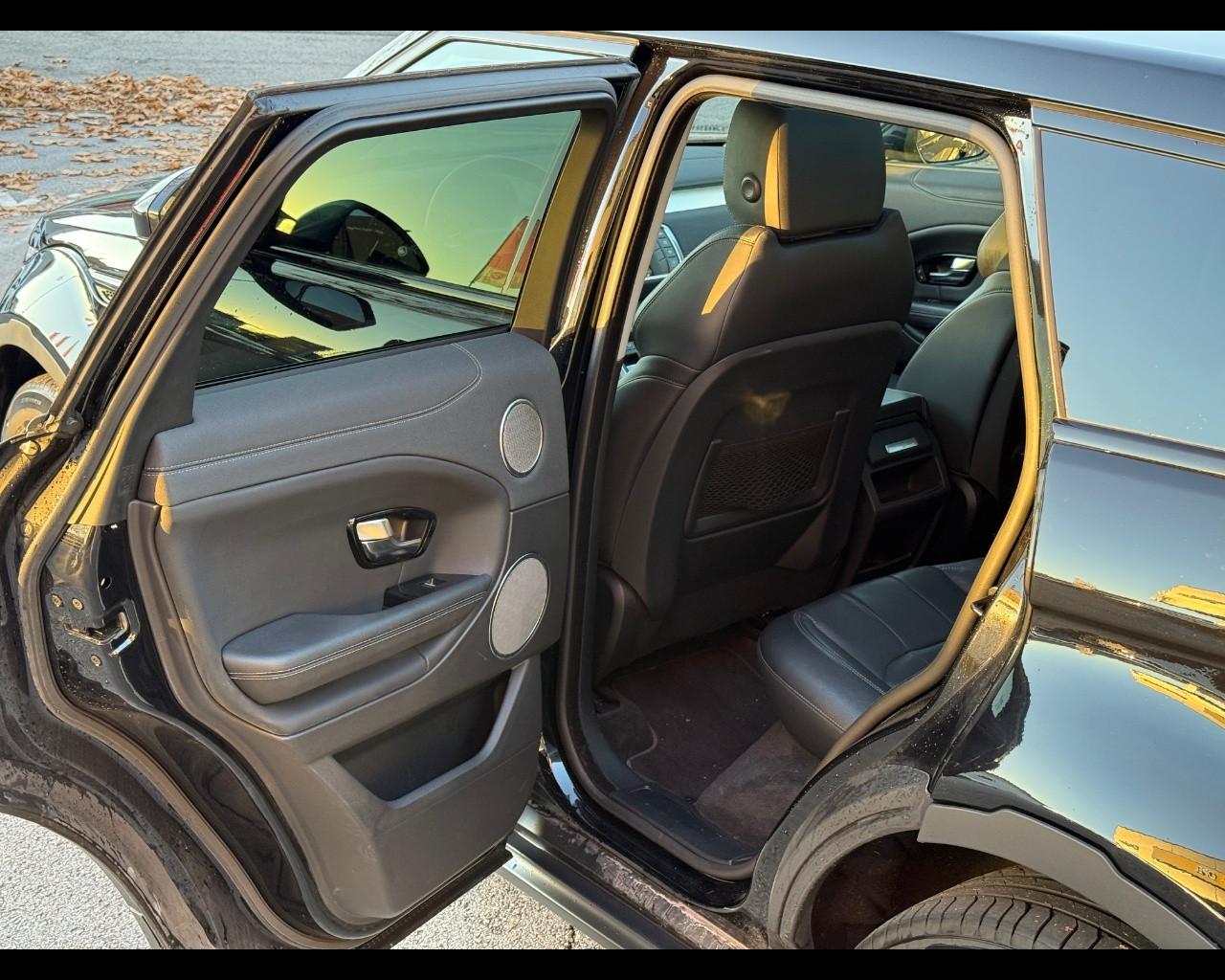 LAND ROVER RR Evoque 1ª serie - Range Rover Evoque 2.0 TD4 150 CV 5p. SE