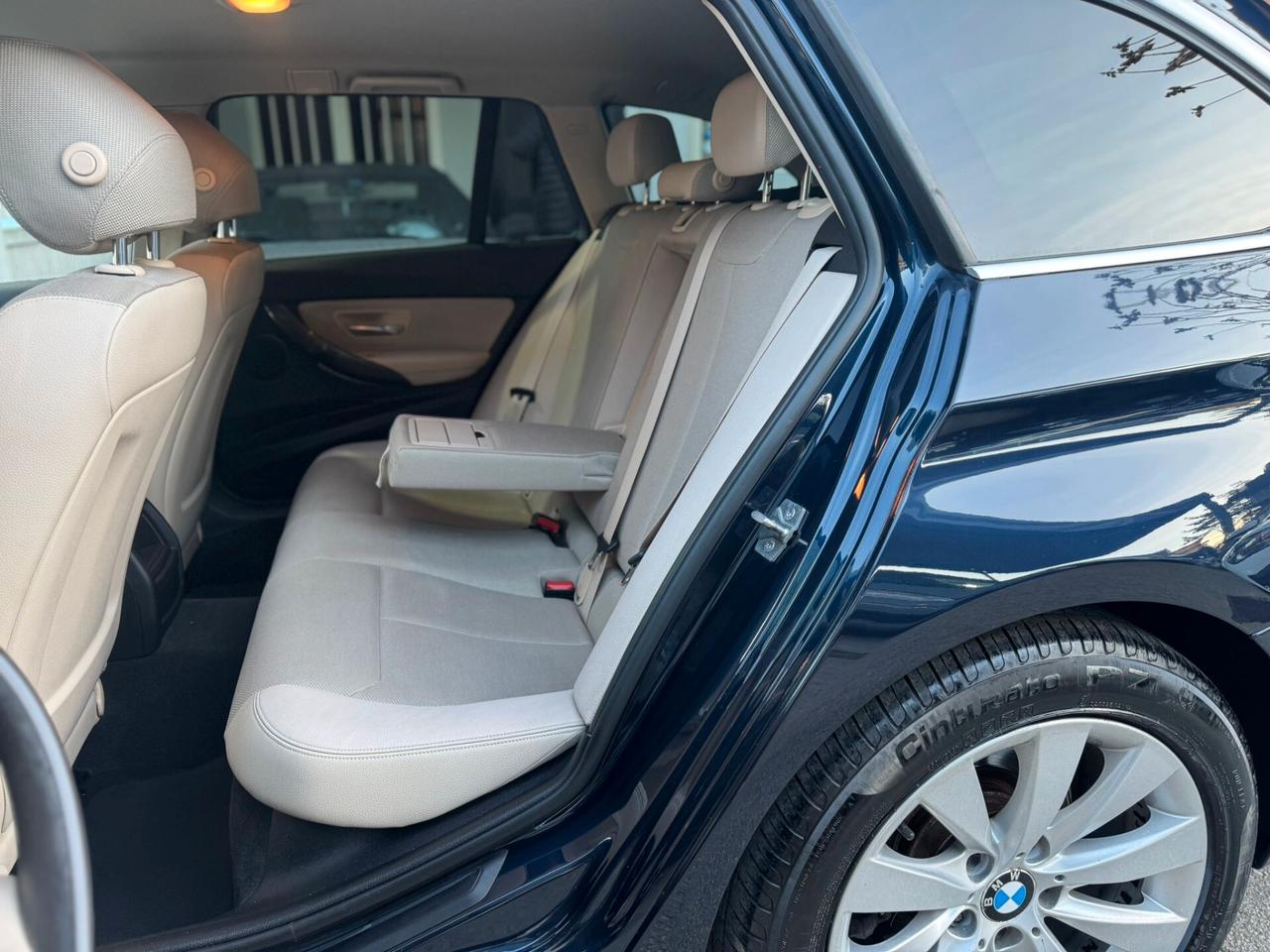 BMW 316D MODERN 116CV 2013