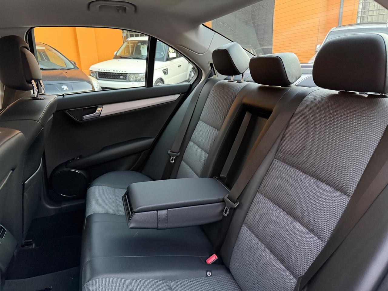 Mercedes-benz C 180 Kompressor 156CV Avantgarde