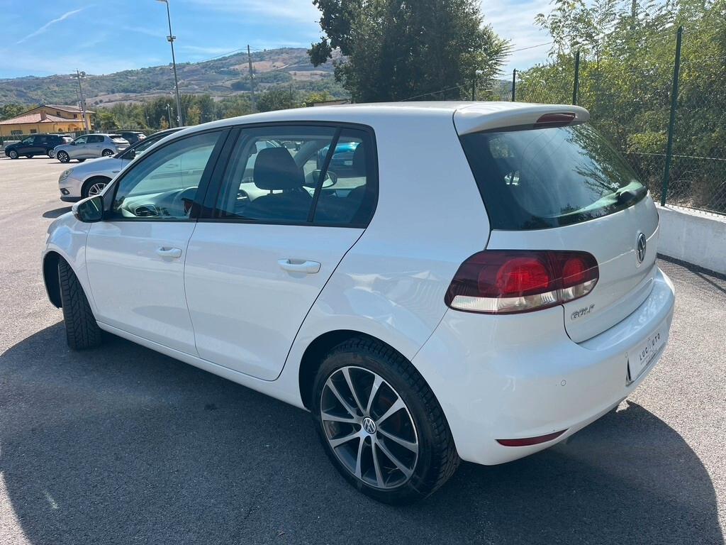 Volkswagen Golf 1.6 TDI DPF 5p. Highline