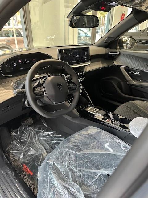 Peugeot 2008 PureTech 130 S&S EAT8 Allure