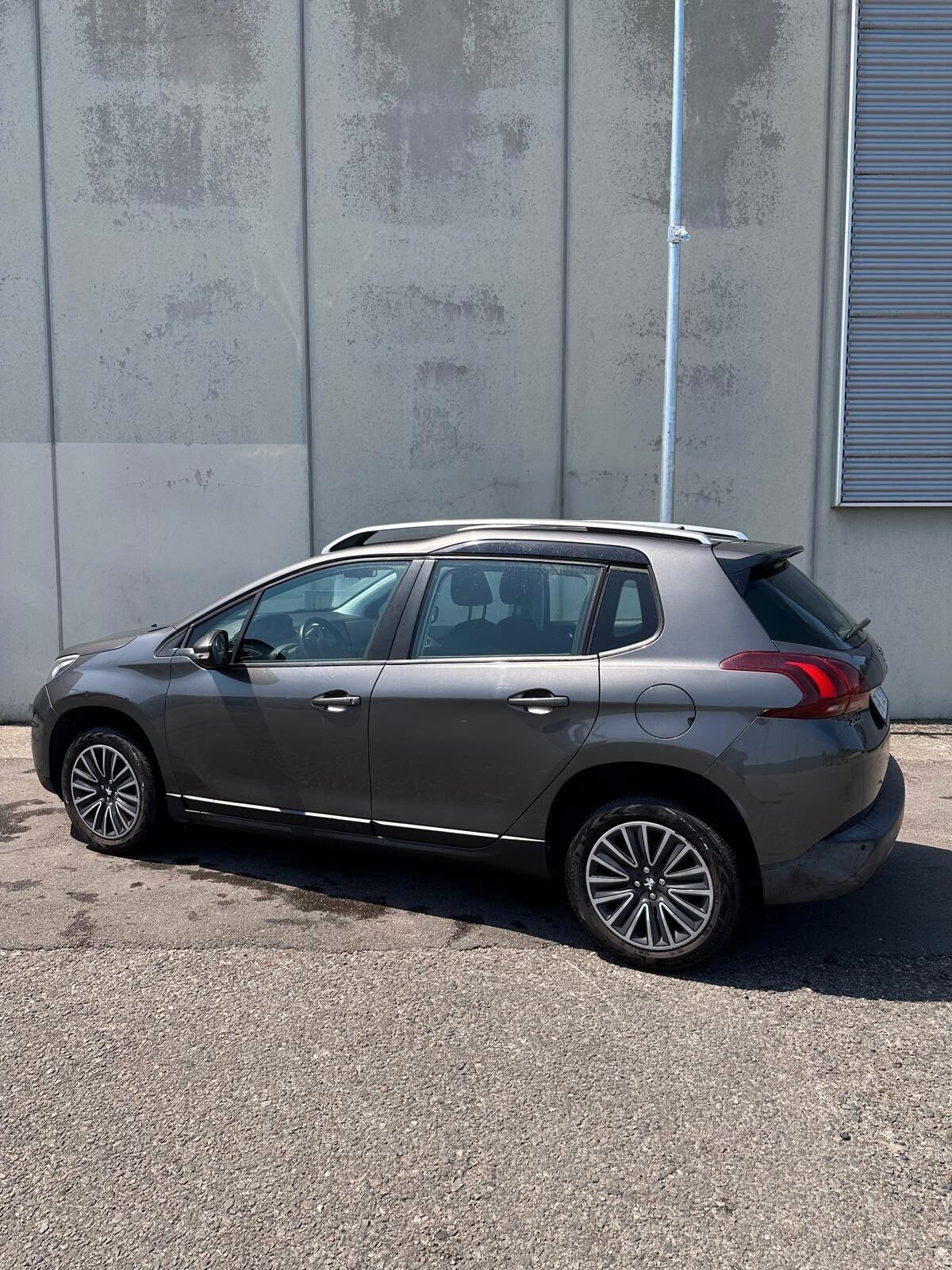 Peugeot 2008 PureTech 82 Active