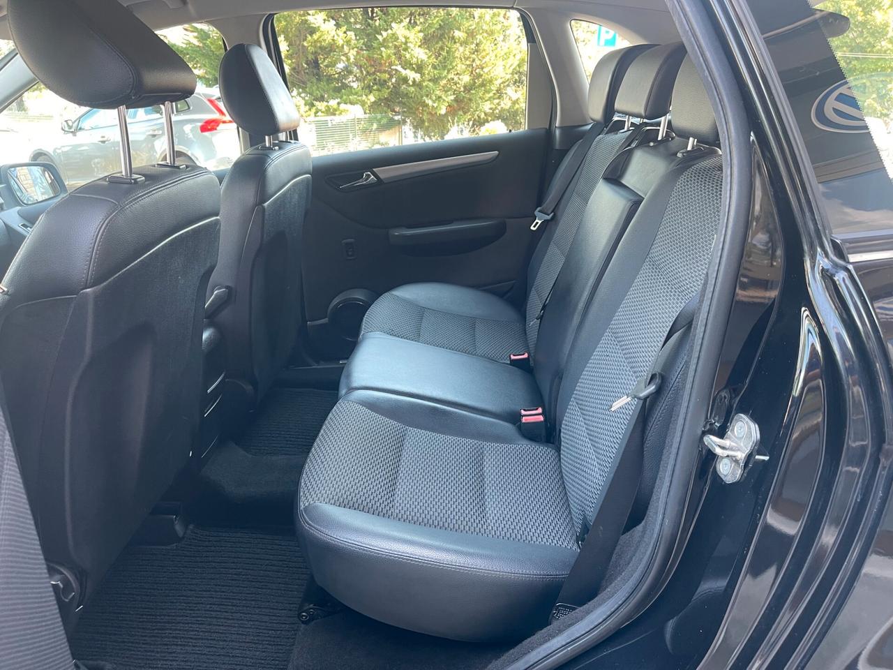 Mercedes-benz B 180 CDI Premium NEO PATENTATI AUTOMATICA