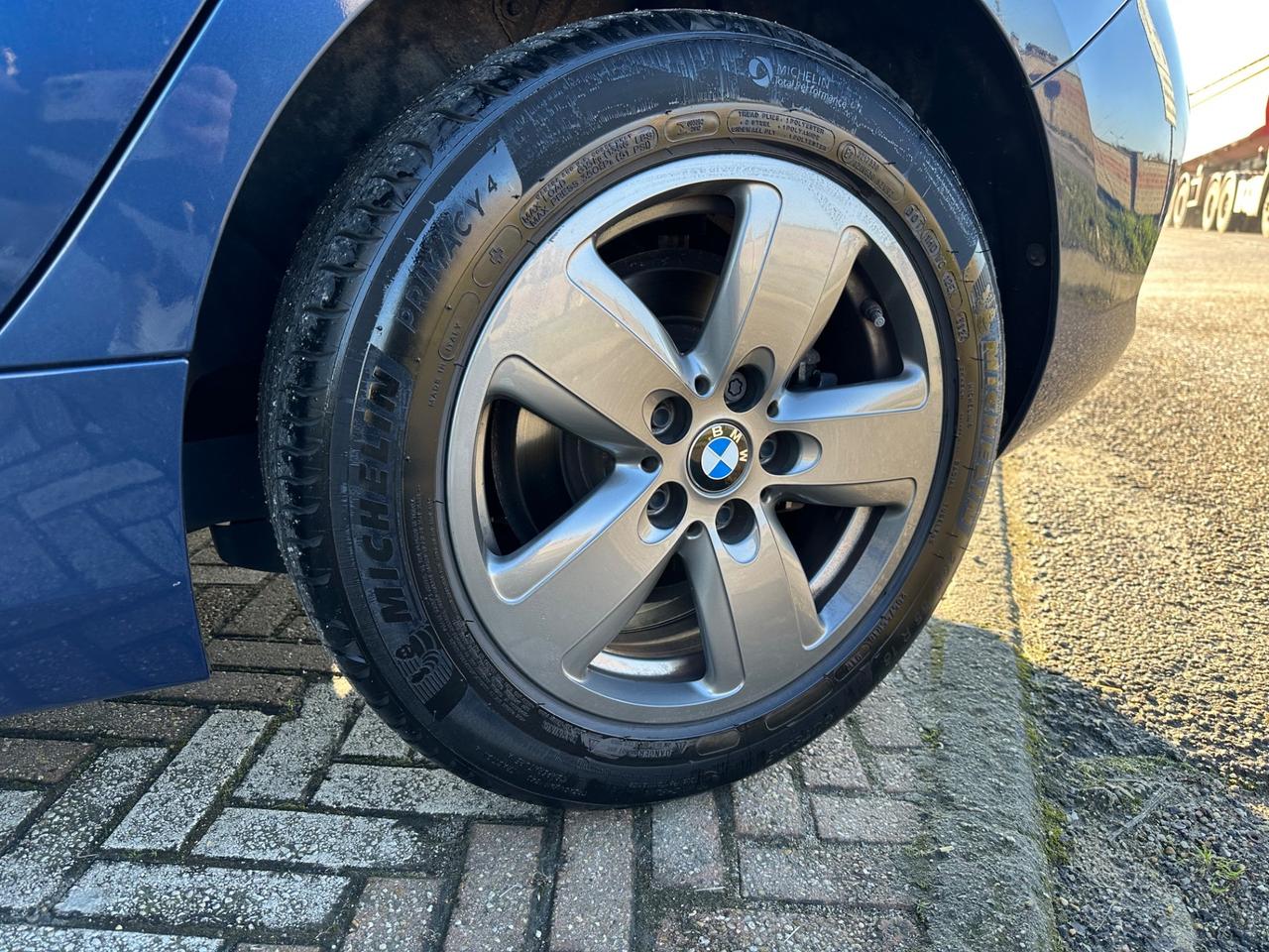 BMW Serie 1 f40 116d Business Advantage