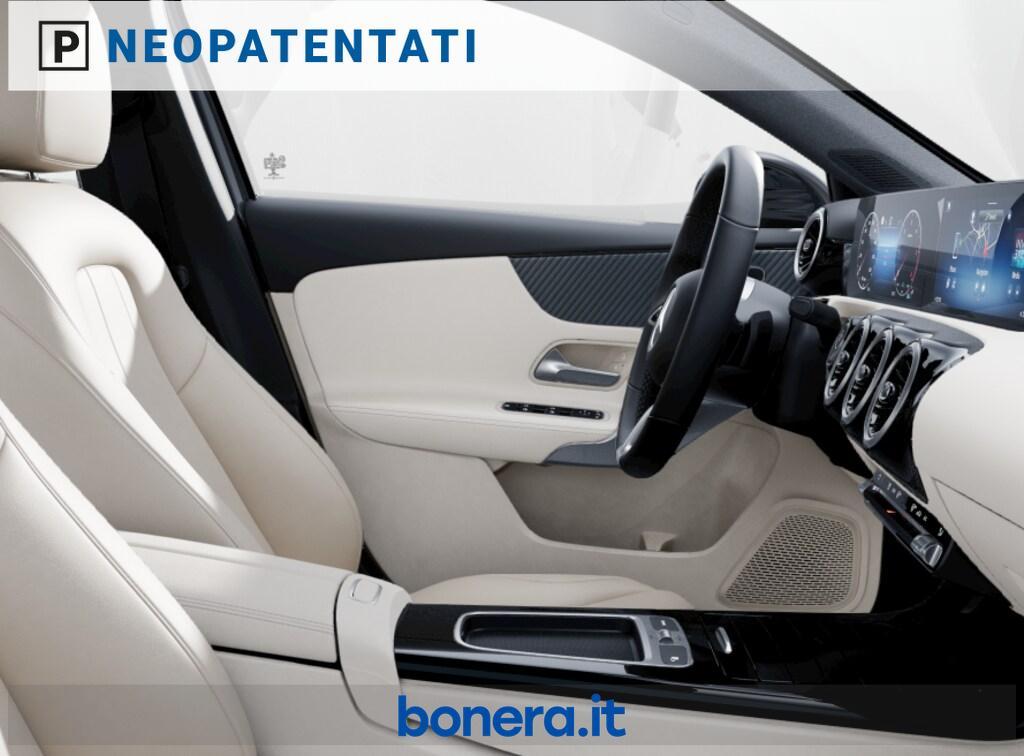 Mercedes Classe A 180 180 D Progressive Extra Speedshift DCT AMG 8G