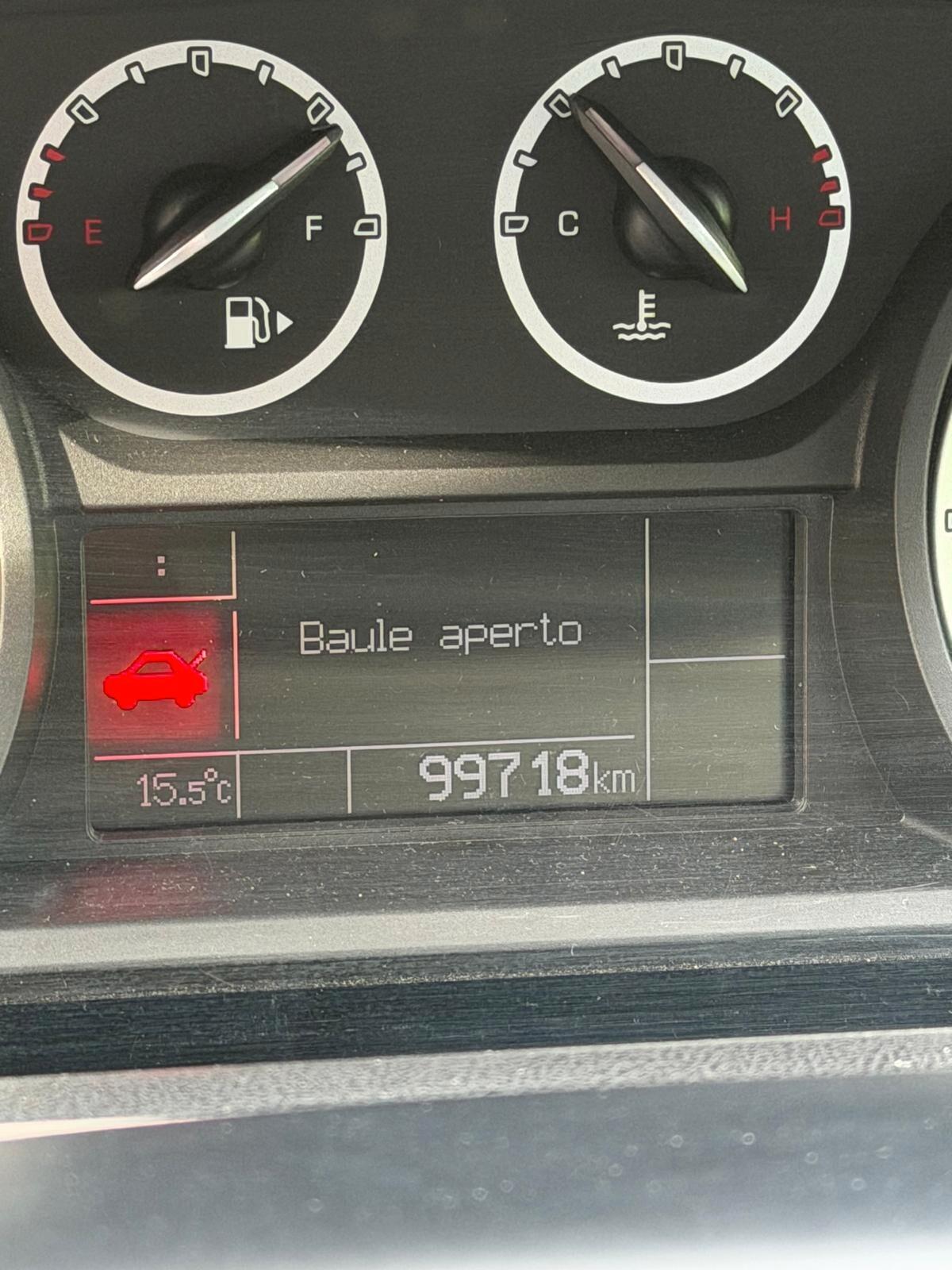 Lancia Ypsilon 1.2 BENZ - 69 CV - 5 porte