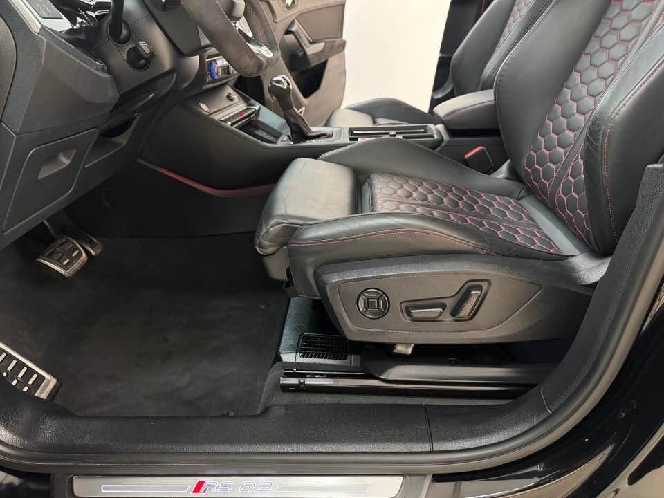 Audi Q3 RS quattro STronic 2020 con Tetto Apribile
