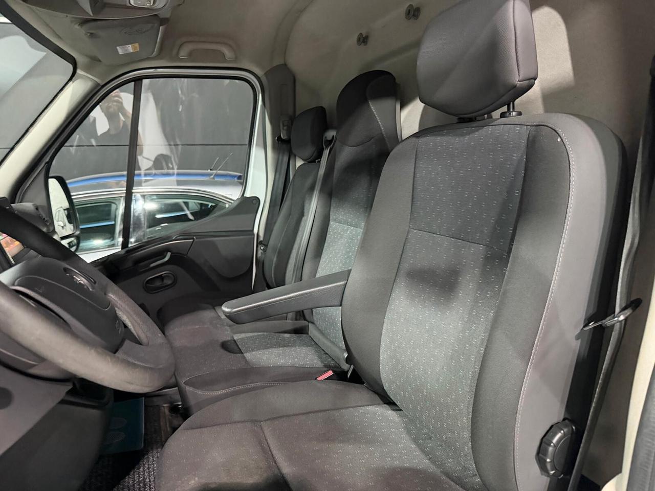 Opel Movano IVA ESPOSTA+Tetto alto+Passo Lungo+Navi+ Neopatentati
