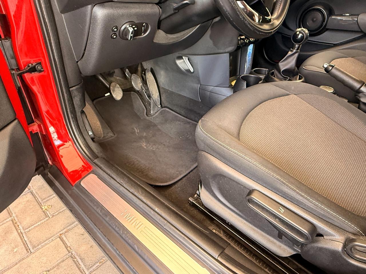 Mini 1.5 Cooper D Euro 6B 5 Porte