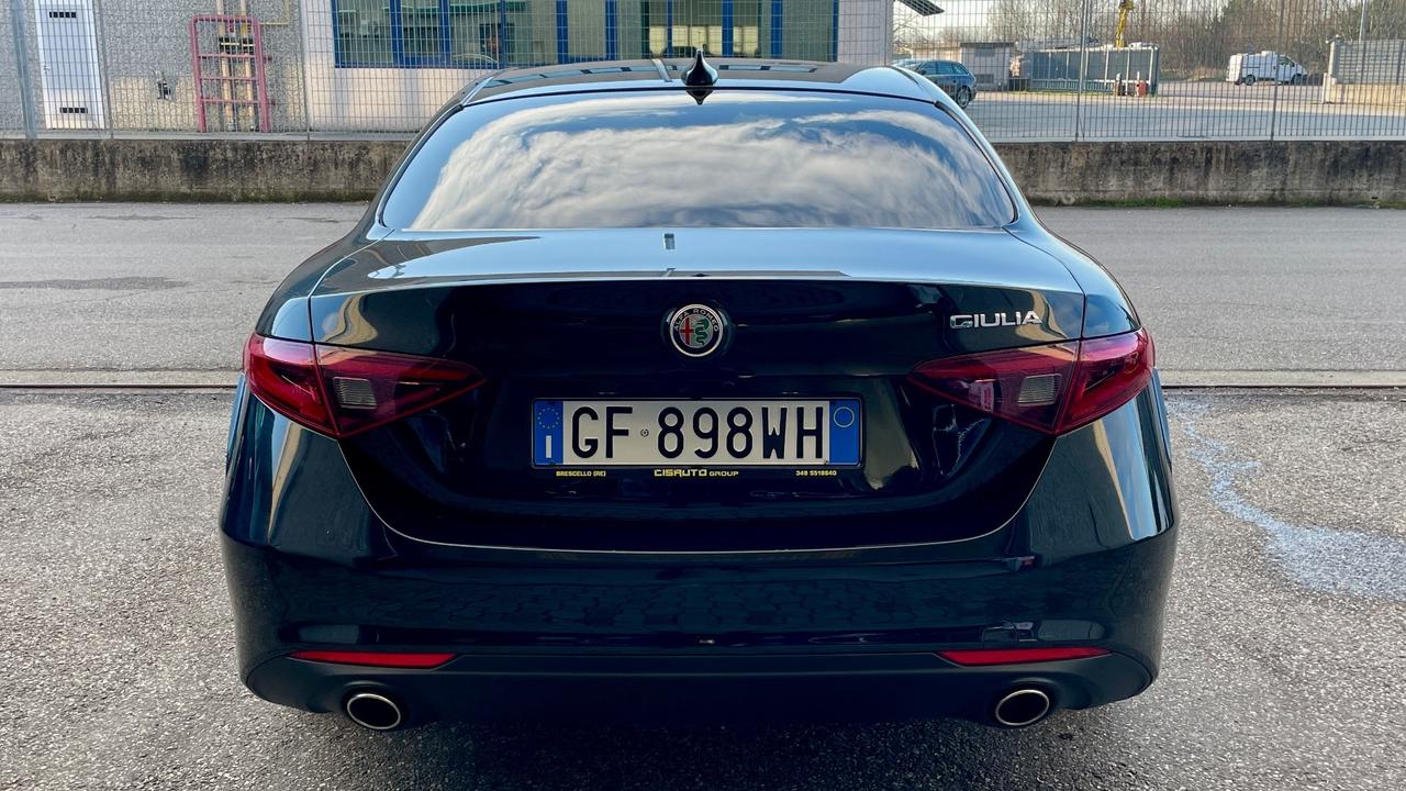 ALFA ROMEO GIULIA 2.2 SUPER AT8 190CV - FULL LED, PELLE, SEDILI RISCALDATI