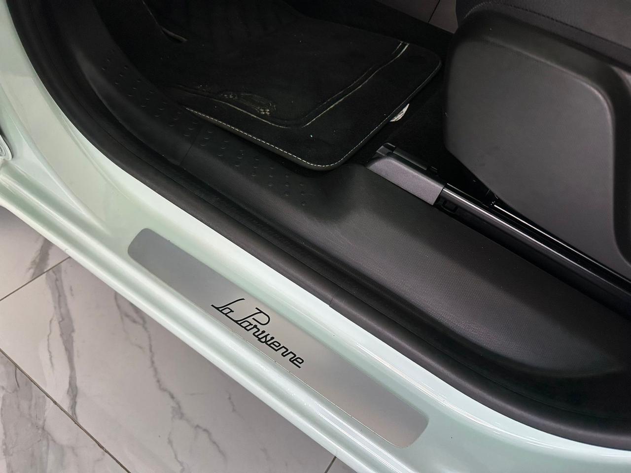 RENAULT TWINGO LA PARISIENNE 90 CV AUTOMATICA