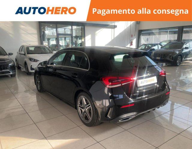 MERCEDES-BENZ A 180 d Automatic Premium