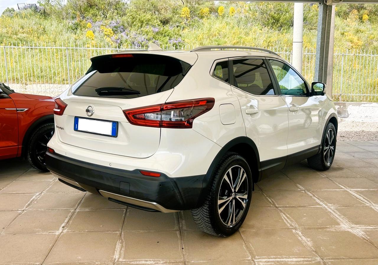 Nissan Qashqai 1.5 dCi N-Connecta