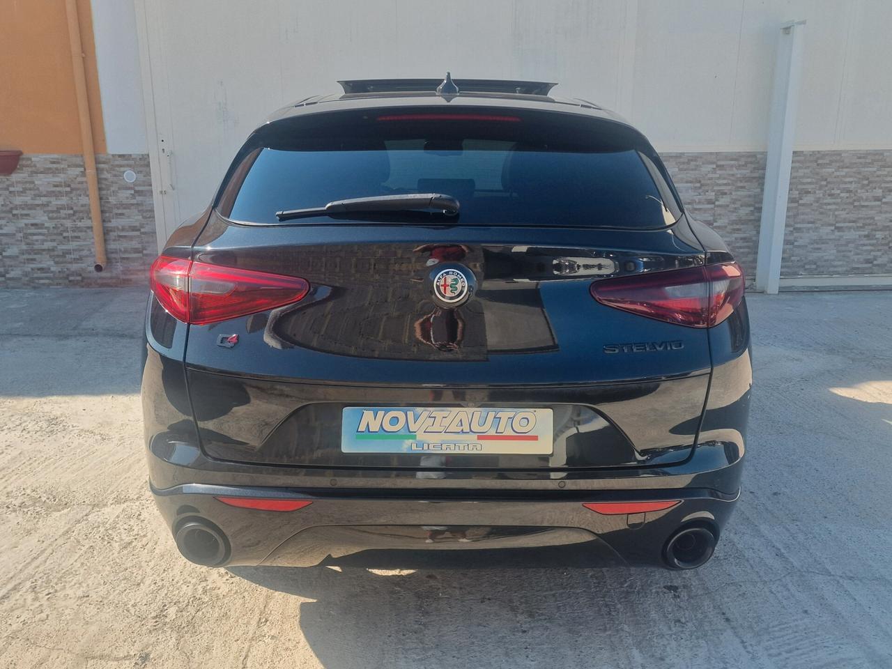 Alfa Romeo Stelvio 2.2cc 210cv Q4 Veloce