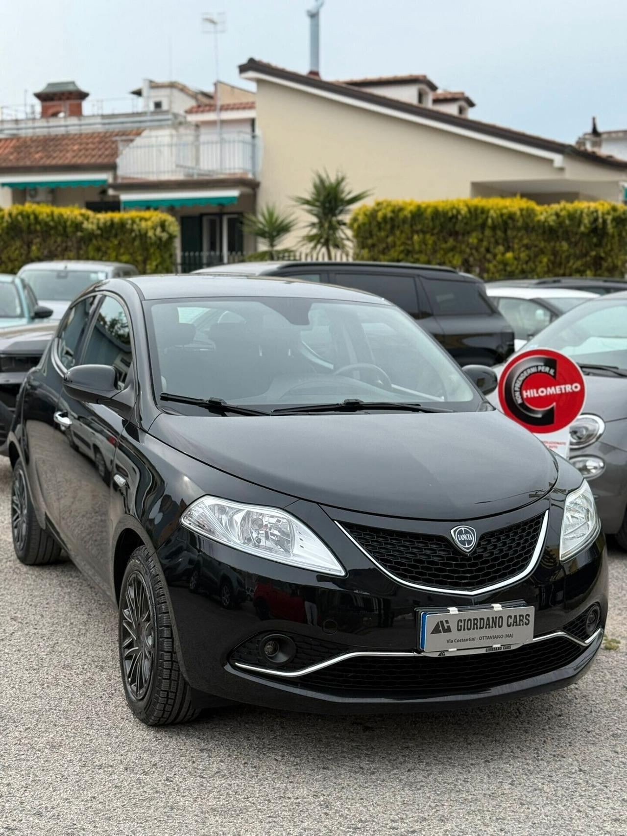 Lancia Ypsilon 1.0 FireFly 5 porte S&S Hybrid Ecochic Gold