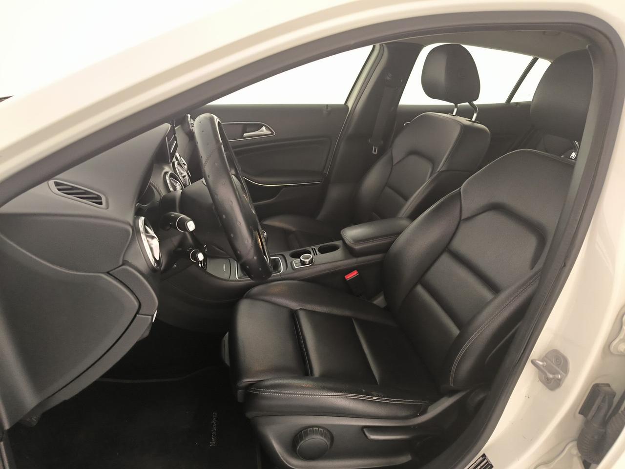 Mercedes GLA 180 d business