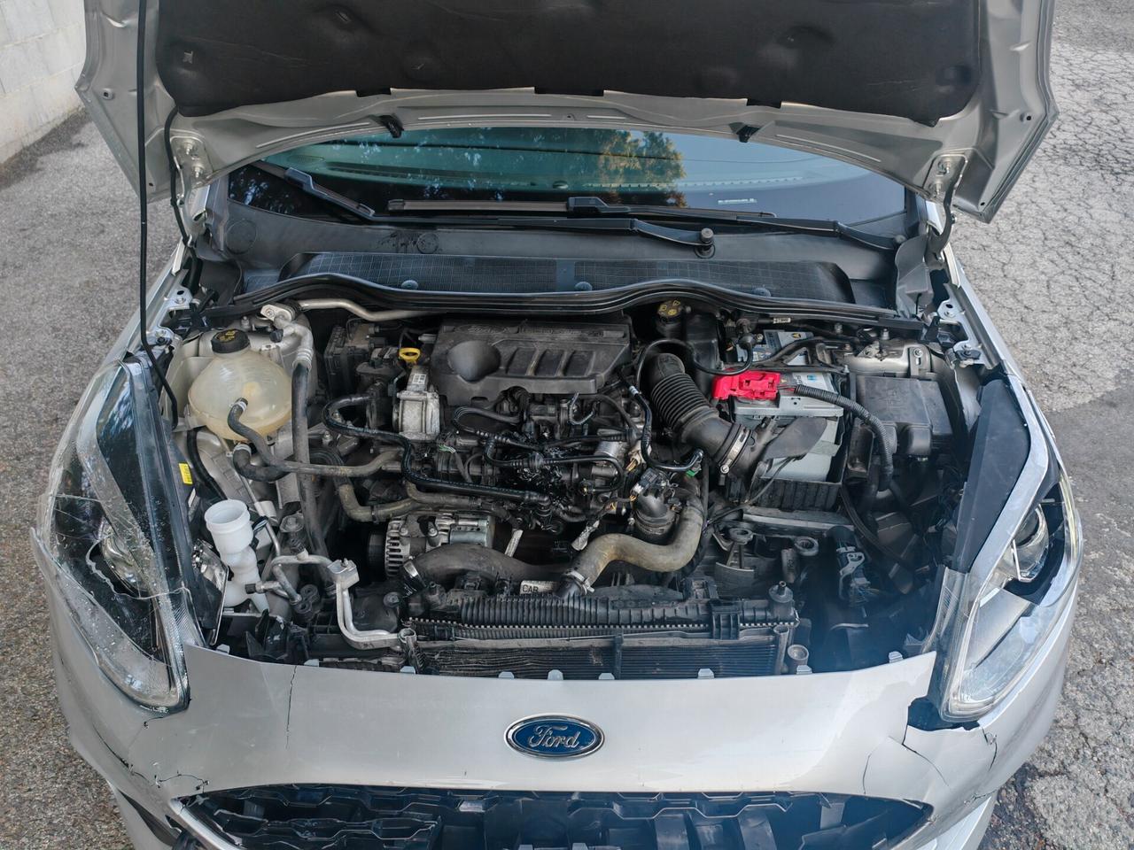 Ford Fiesta Hybrid 125 CV 5 porte ST-Line Incidentata