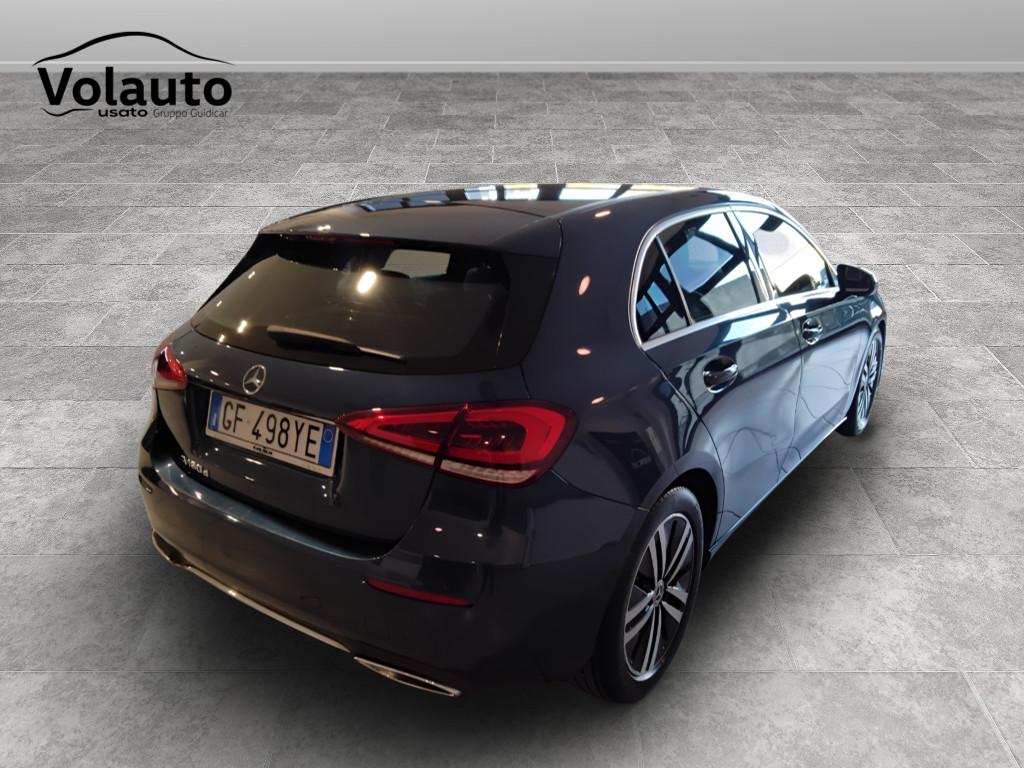 Mercedes-Benz Classe A - W177 2018 - A 180 d Sport auto