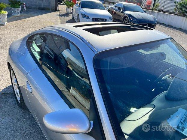 Porsche carrera 4 996