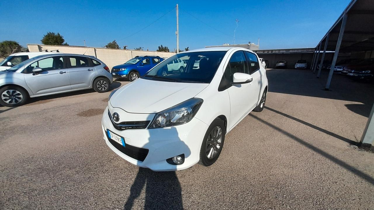 Toyota Yaris 1.4 D-4D 5 porte Lounge