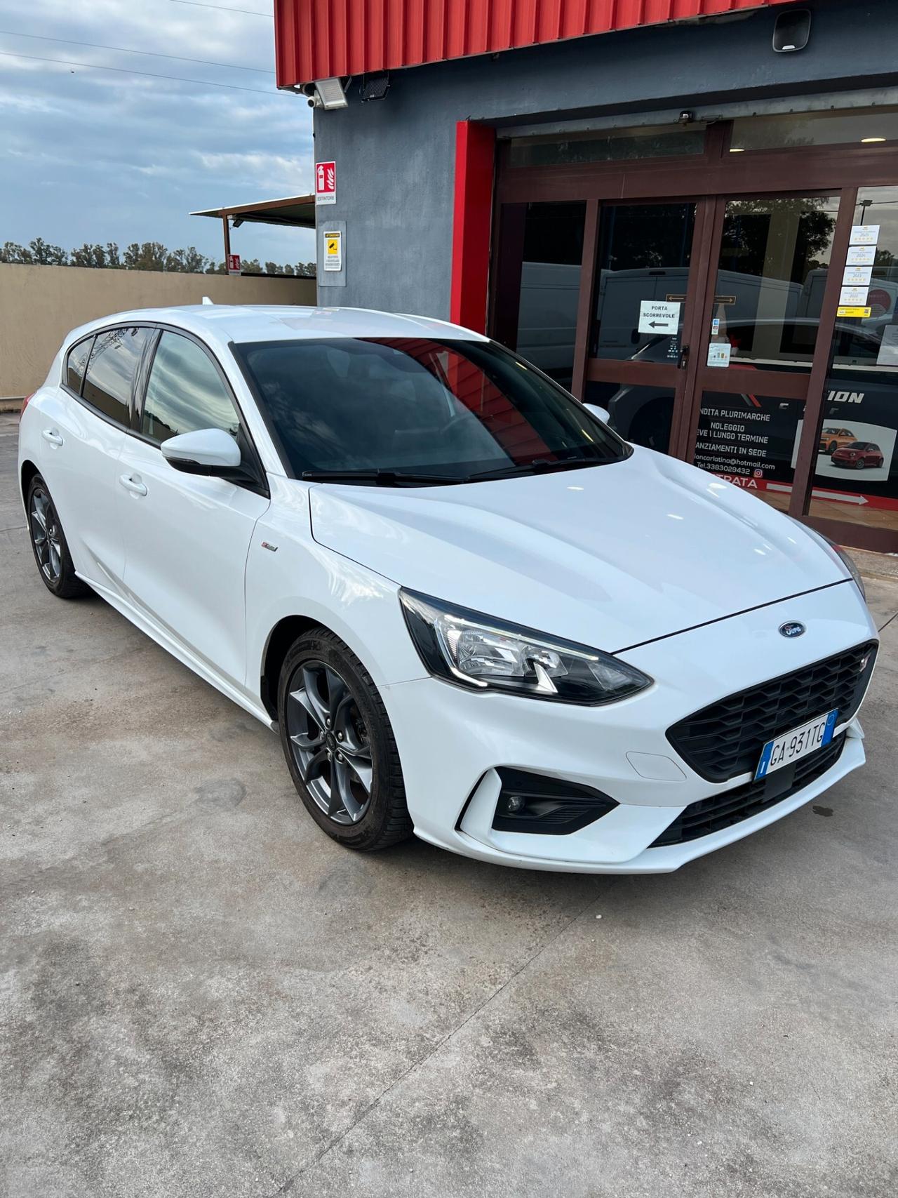 Ford Focus 1.0 EcoBoost ST-LINE