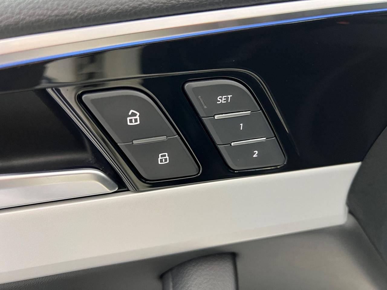 AUDI A4 V 2019 Allroad Quattro A4 Allroad 40 2.0 tdi mhev Identity Contrast quattro 204cv s-tronic