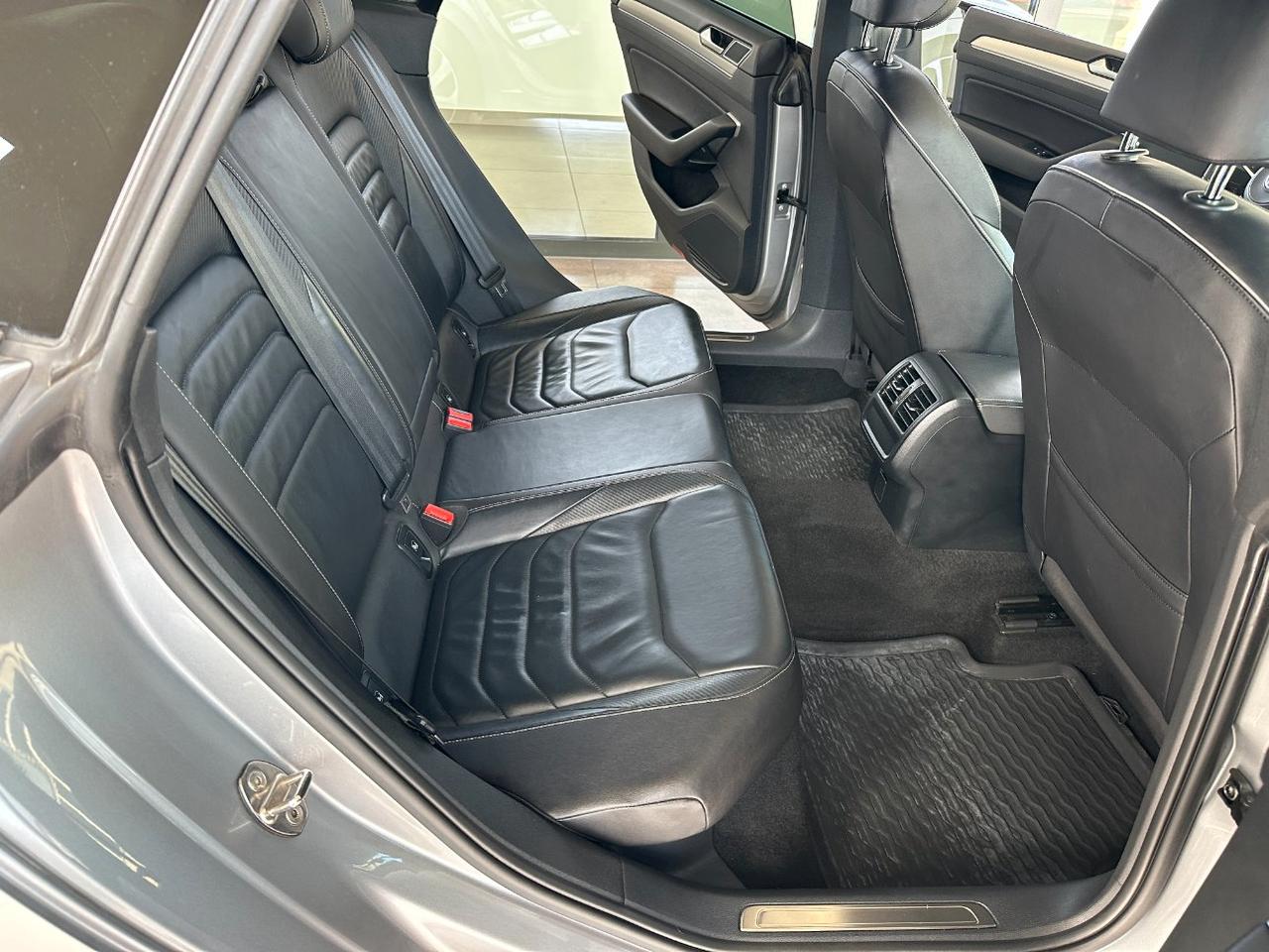 Volkswagen Arteon 2.0 tdi Sport 190cv dsg